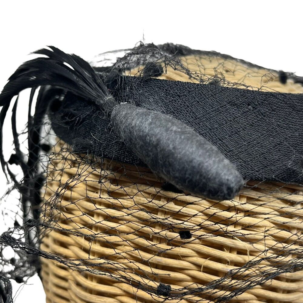 Fascinator Cocktail Ring Hat 1950s Black Velvet Plume Netting Secretary Chic - Picture 5 of 11